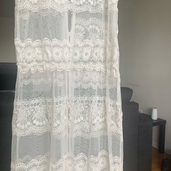 Mesh embroidered cover up - Picture 8 of 8